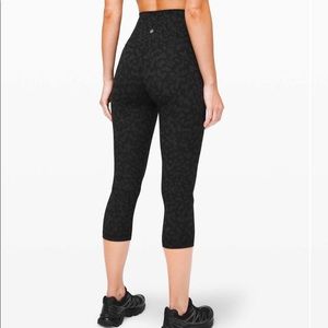 Lululemon Align Crop 21" Formation Camo Deep Coal Multi